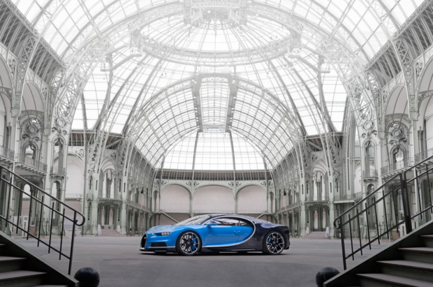 Bugatti Chiron snelheid 16