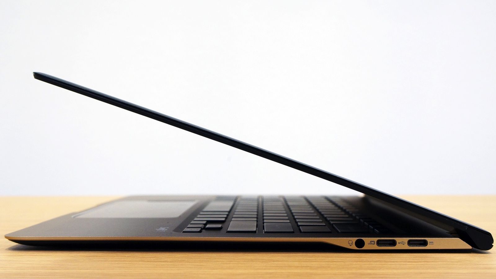 Laptops macbook pro alternatieven man man acer swift