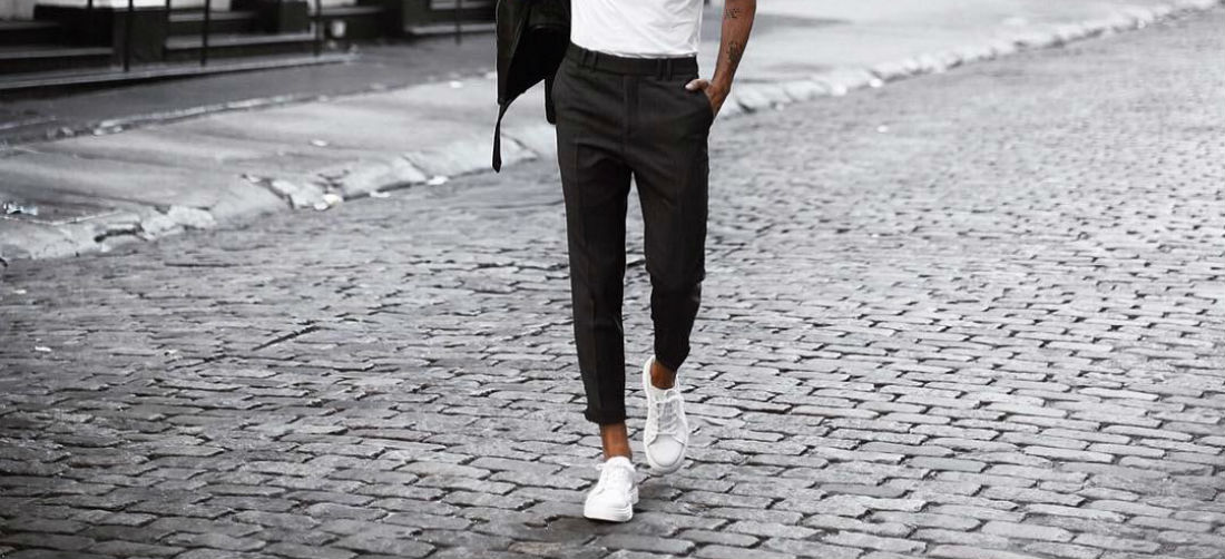 Mode Broeken Stretch broeken H&M Stretch broek zwart casual uitstraling 