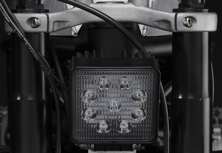 Ducati S4R Tracker Anvil Motociclette The Warthog MAN-MAN 15