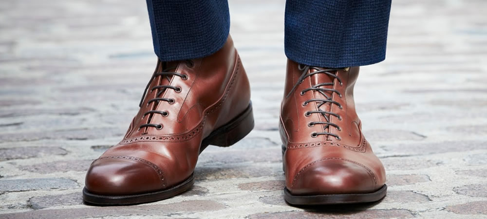 Honderd jaar procedure Netelig How to: leren schoenen poetsen zodat ze blijven shinen | MAN MAN