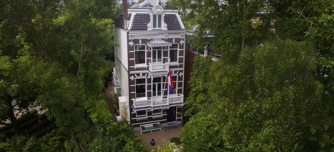 Te Koop Voor Ruim €4 Miljoen: Een Villa Met Het Vondelpark Als Achtertuin