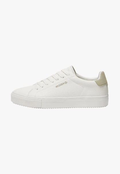 Witte sneakers trends 2019 1