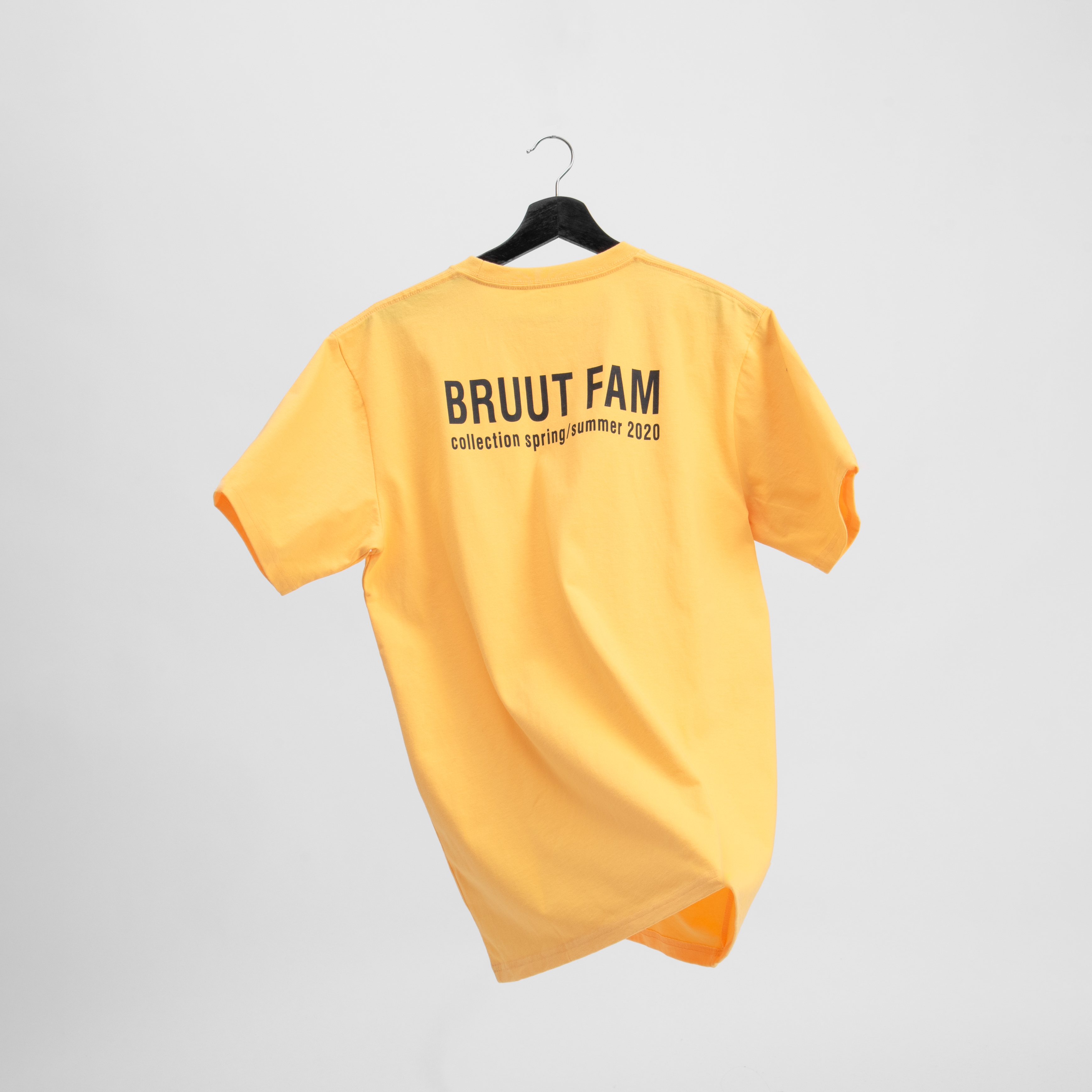 geel T-shirt Bruut 