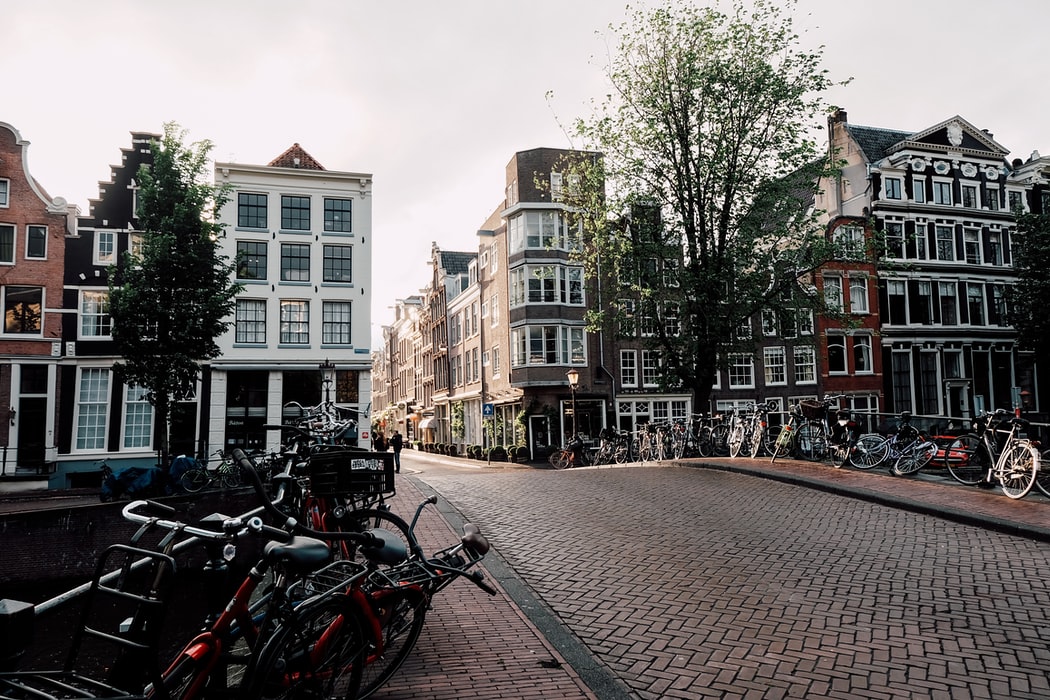 Amsterdam huis kopen waar