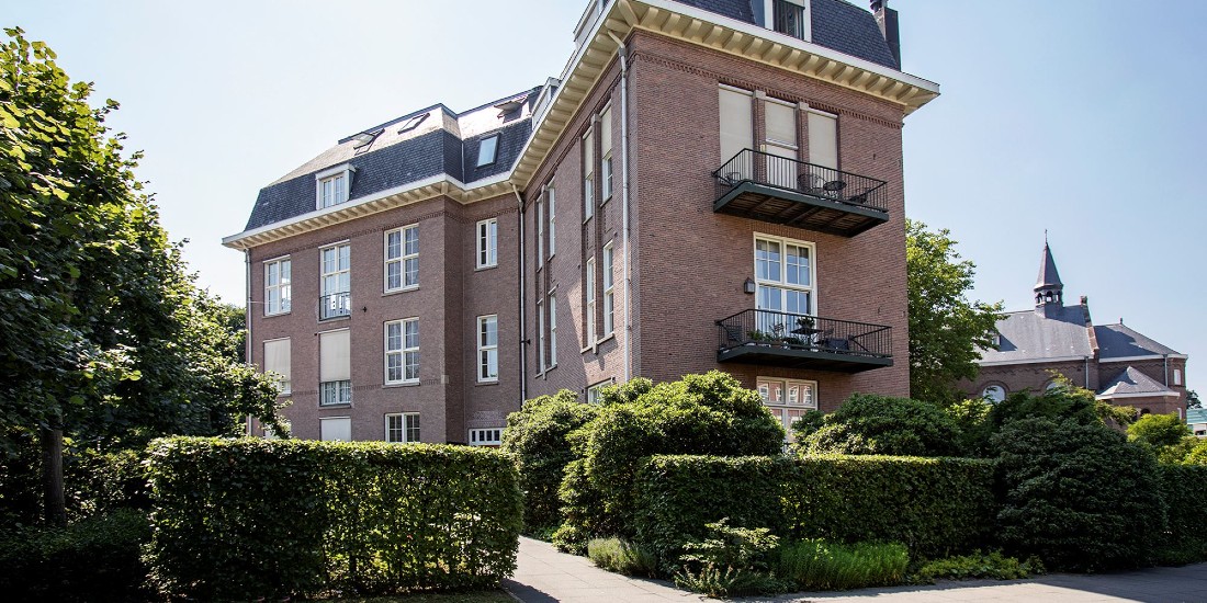 Penthouse met 'het mooiste uitzicht van Amsterdam Zuid' staat nu te koop