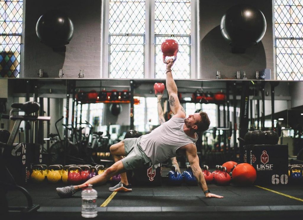 Wat zijn de voordelen en nadelen van een pre-workout? | MAN MAN