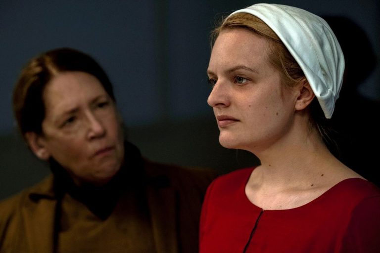 The Handmaid's Tale is één van de beste series op Videoland MAN MAN