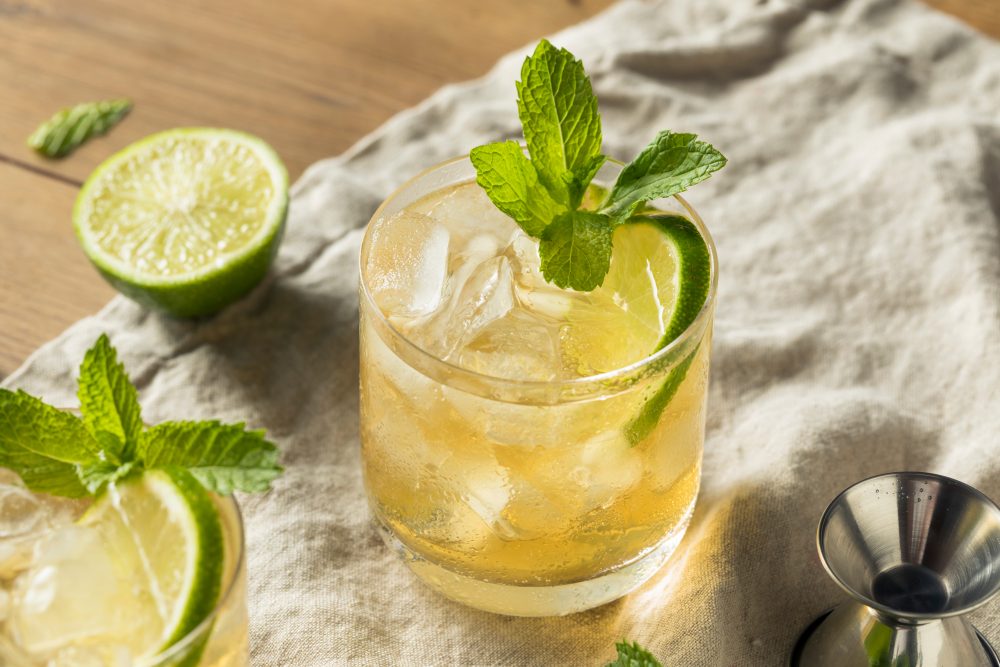 Homemade,Moscow,Mule,With,Ginger,And,Lime,In,A,Regular