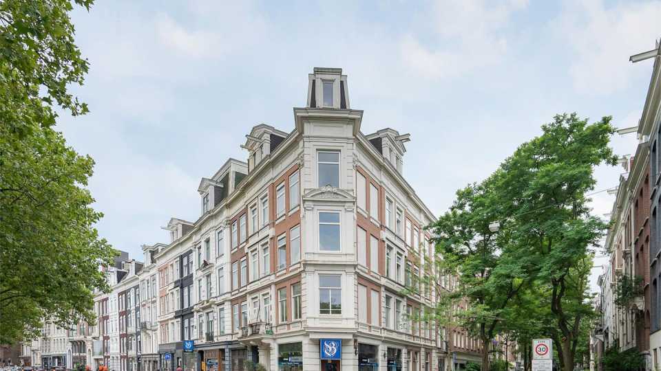 Nog even niet naar München: dit is de woning van Matthijs de Ligt in Amsterdam