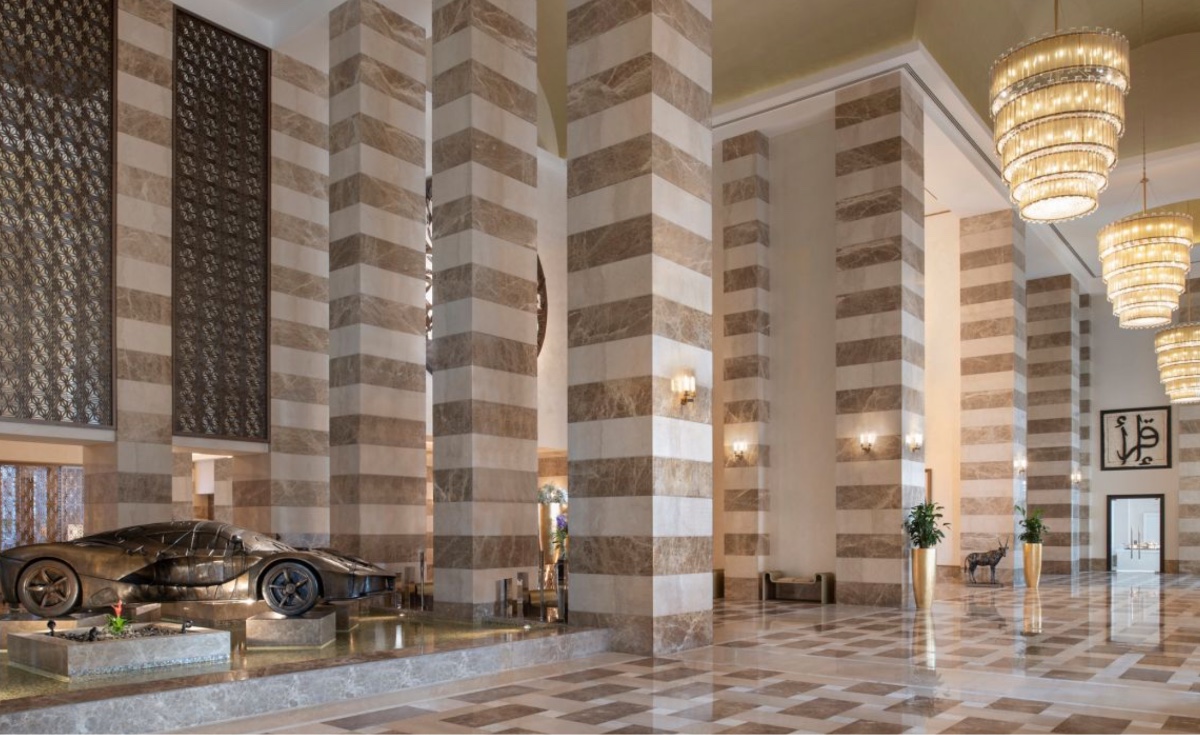 lobby hotel st regis wk qatar