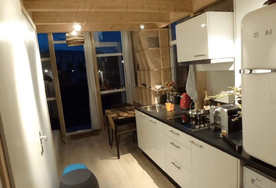 Dit kleine huisje in Rotterdam staat te koop voor slechts €44.000