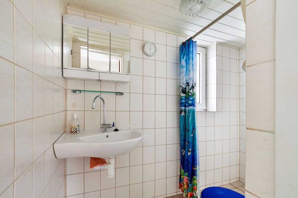 Badkamer goedkope woning