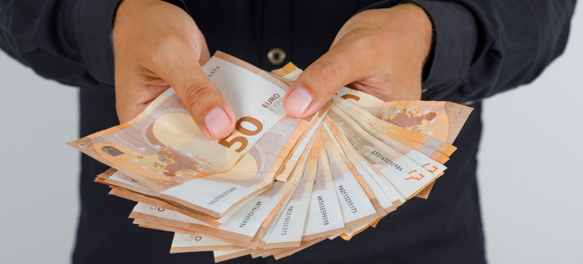 Hoeveel belasting betaal je eigenlijk over je vakantiegeld?