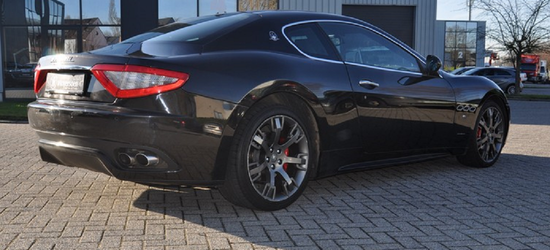 Voor een prikkie kan jij de eigenaar worden van deze Maserati