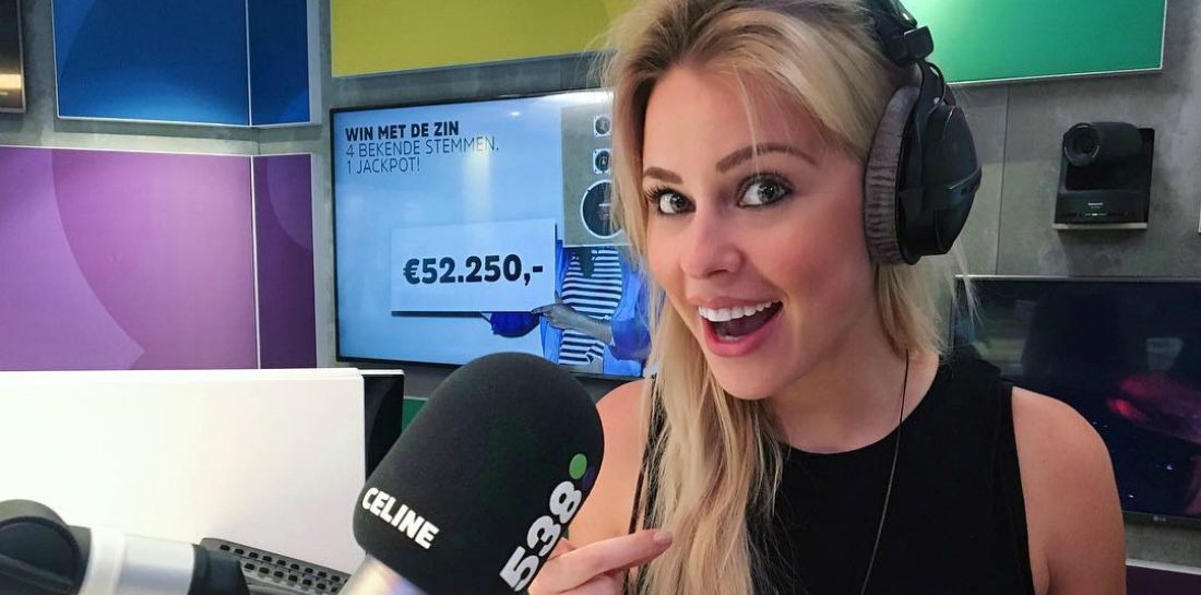 Celine Huijsmans is de mooiste nieuwslezeres op de Nederlandse Radio