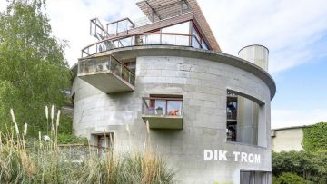 Oude rioolwaterzuiveringston omgetoverd tot luxe penthouse in Amsterdam
