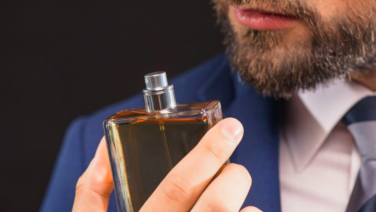Hoe gebruik je parfum nou écht?