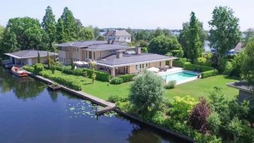 Hakim Ziyech koopt waanzinnige villa na een flinke loonsverhoging