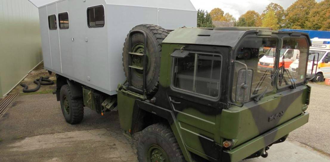 Unieke kans voor een DIY-project: deze leger vrachtwagen occasion staat nu te koop
