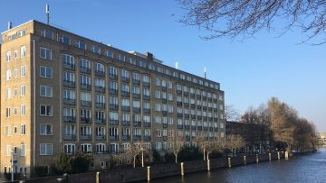 Amsterdams mini appartement van 11 m2 staat voor een belachelijke prijs te koop op Funda