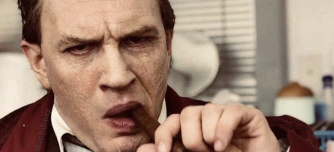 Trailer: Tom Hardy speelt meedogenloze gangsterbaas in Capone