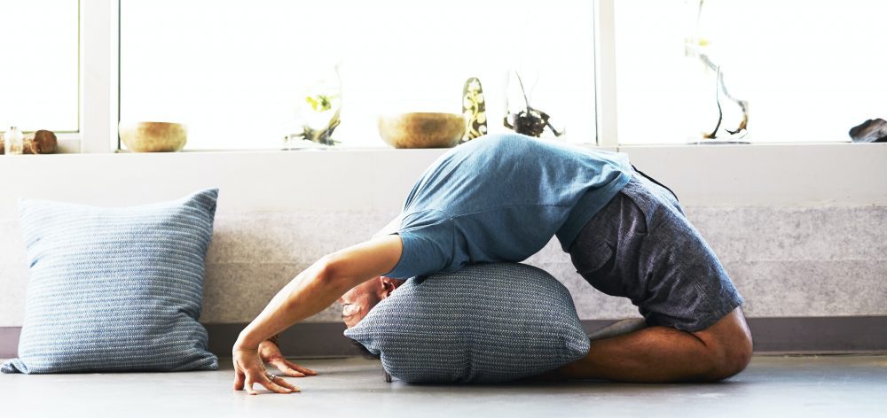 9 redenen waarom elke man yoga zou moeten beoefenen