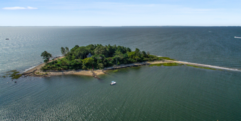 Jij kan nu de eigenaar worden van dit privé-eiland nabij New York