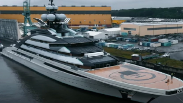 Dit 142 meter lange superjacht is de ‘natte’ droom voor ’s werelds rijksten