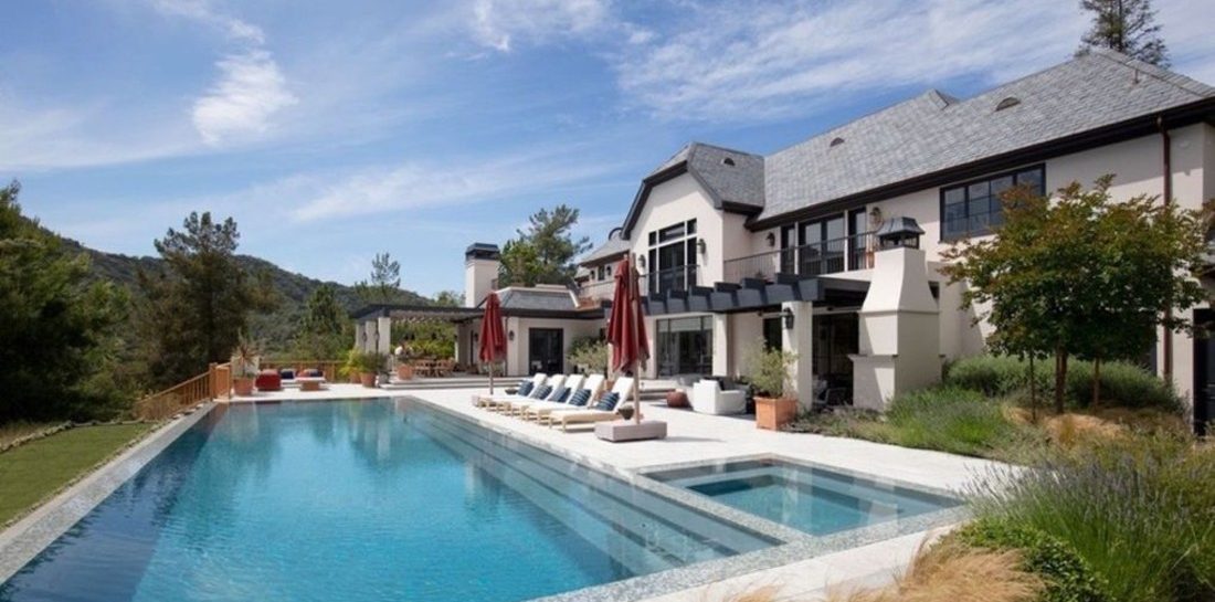 Justin Bieber koopt dit €22 miljoen kostende landhuis in Beverly Hills