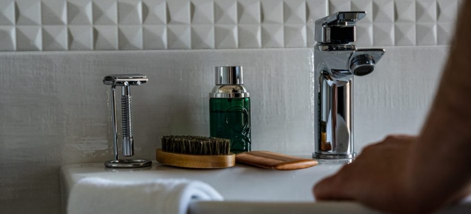 Met deze tips blijf je jouw parfum langer ruiken | MAN MAN
