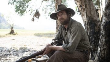 High Ground wordt een vette Australische thriller met Simon Barker