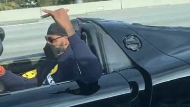 LeBron James is op de snelweg gespot met de snelste Porsche ooit
