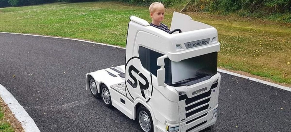 Deze mini-vrachtwagen is hét speeltje voor de jongste truckers