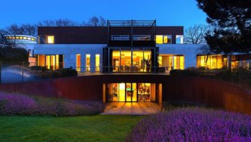 Een van de duurste villa’s van Nederland staat nu te koop op Funda