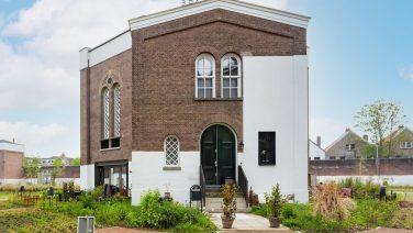 Unieke vondst op Funda: Rotterdamse gevangeniskapel is nu een stijlvolle woning