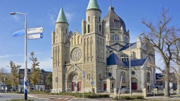 Funda makeover: miljoenen kerk in Maastricht is omgetoverd tot droomwoning