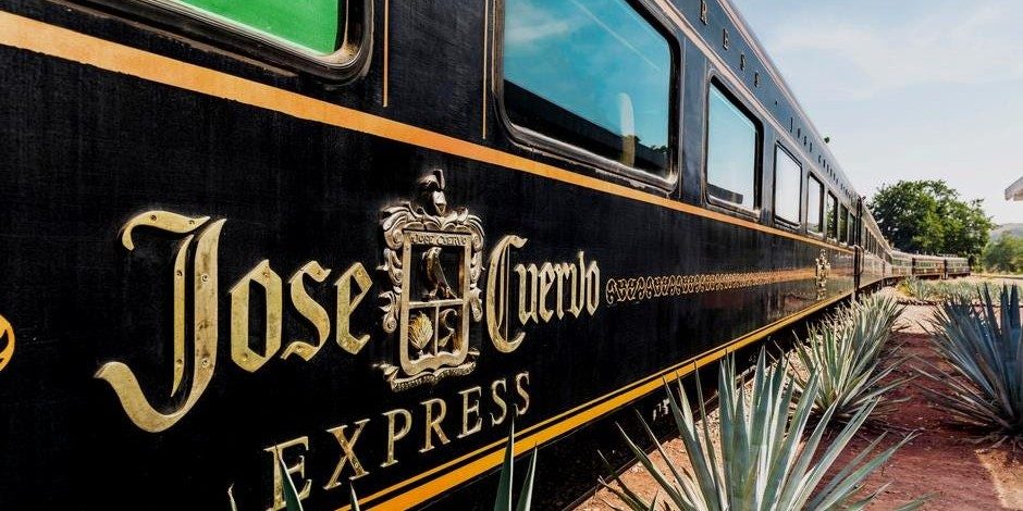 Vriendentrip: je kan voor slechts €100 met een tequila trein door Mexico reizen