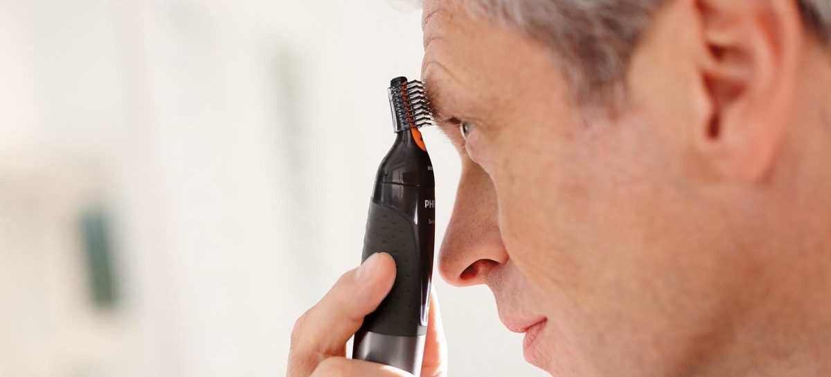 Hoe moet je je wenkbrauwen trimmen als man?