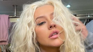 Christina Aguilera laat op Instagram zien dat ze nog steeds een killerbody heeft
