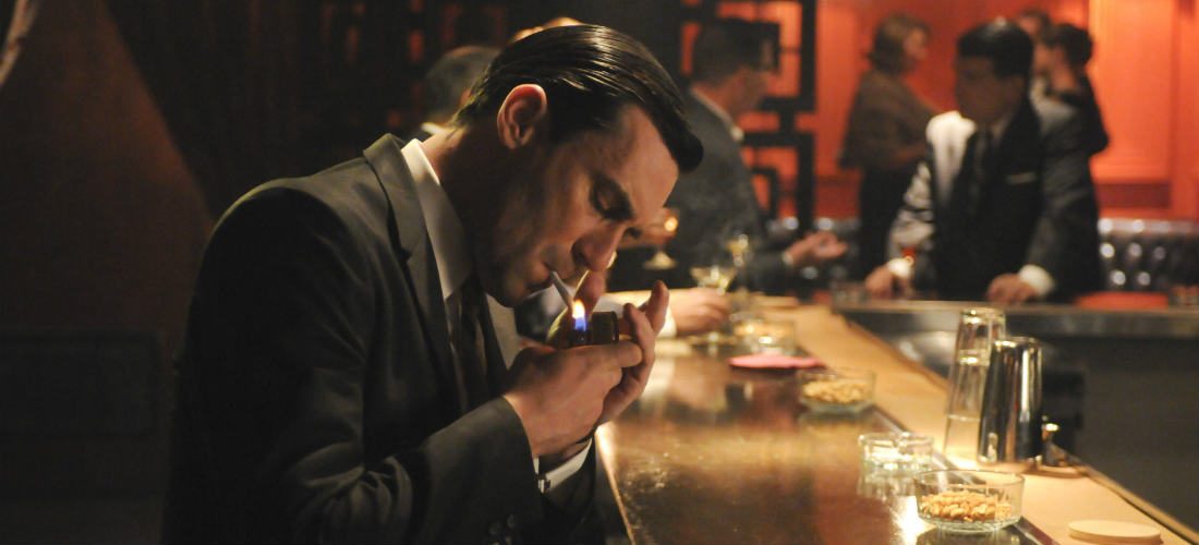 Uit onderzoek blijkt: mannen die drinken en roken zijn aantrekkelijker