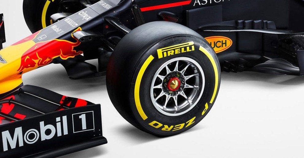 De nieuwe F1-auto van Max Verstappen (seizoen 2022) is onthuld: de RB18