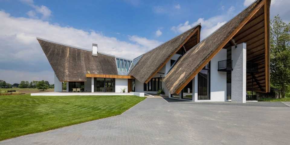 Pianist Joel Borelli zet zijn mega luxe villa in Brabant te koop voor €4 miljoen