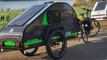 Duits bedrijf komt met een eenpersoons caravan voor je e-bike