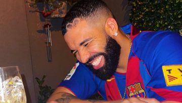 Drake verliest megabedrag door verloren voetbalwedstrijd