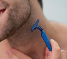 De #1 fout die veel mannen maken bij het scheren van de baard