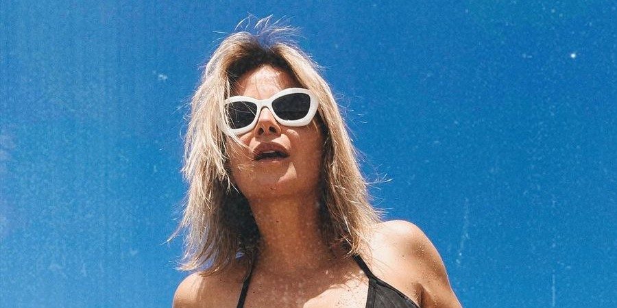 Victoria Koblenko bewijst met bikini foto waarom zij een van de mooiste Nederlandse vrouwen boven de 40 jaar is