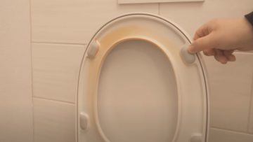 Lifehack: met dit verrassende product verwijder jij die gele vlekken op je toiletbril met gemak