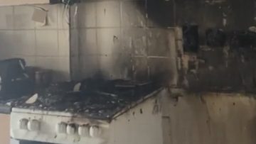 Studente verbrandt haar hele woning door experiment met broodrooster
