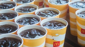 Waarom heeft de Coca Cola bij de McDonald’s een iets andere smaak?